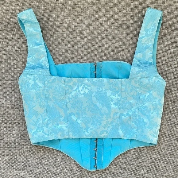 EC Princess Polly Day Dreaming Crop Top - Blue - Size 2 - Picture 3 of 4